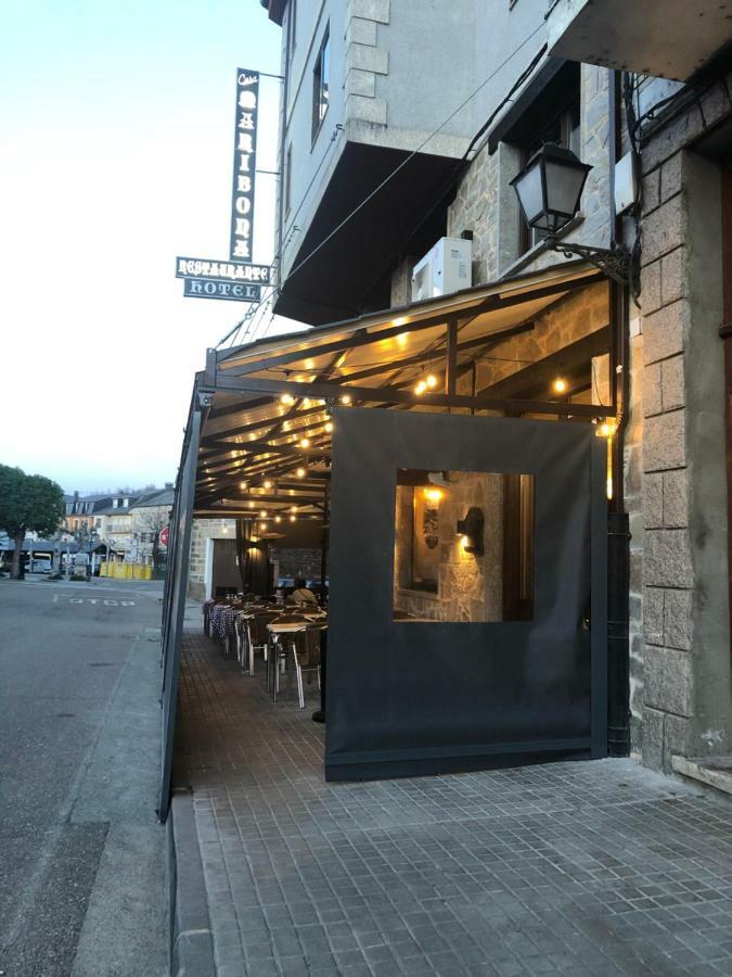 Hotel Tres Estrellas Casa Maribona Gela El Puente  Kültér fotó